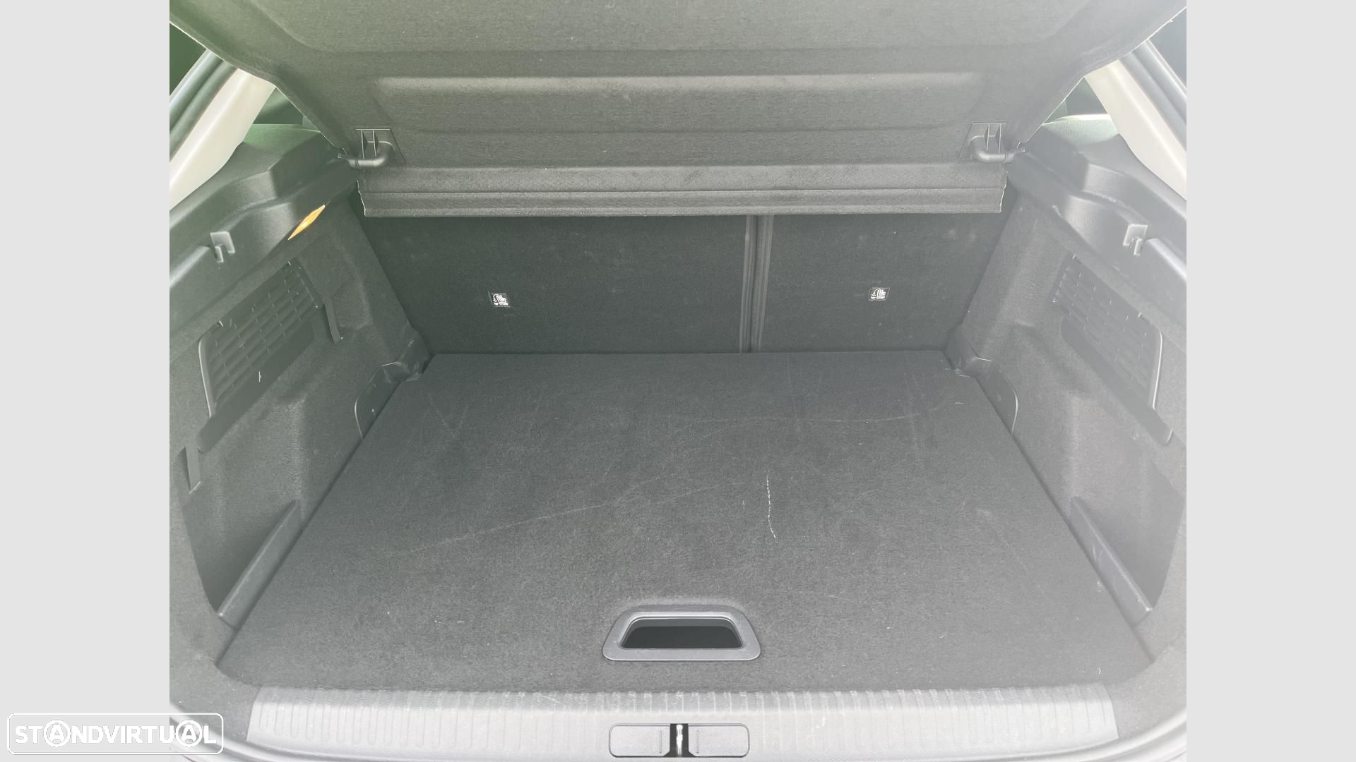Citroën C4 1.2 PureTech Plus - 13