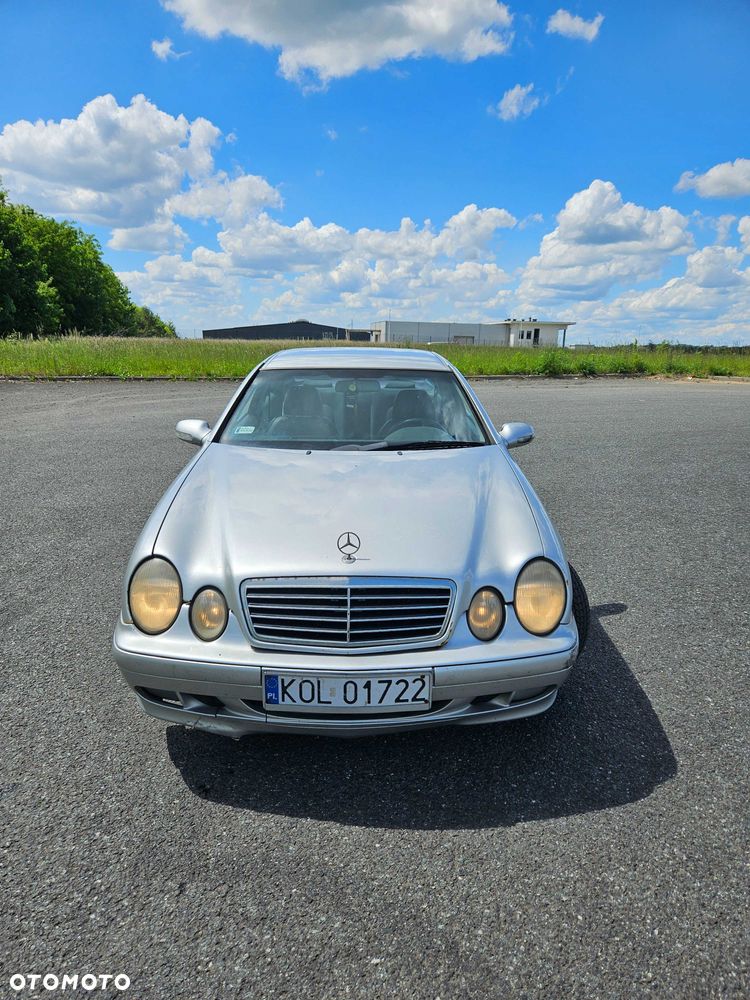 Mercedes-Benz CLK - 1