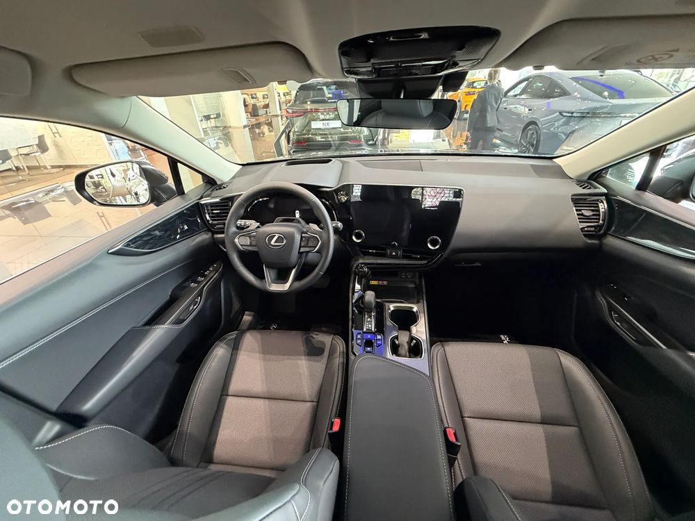 Lexus NX - 9