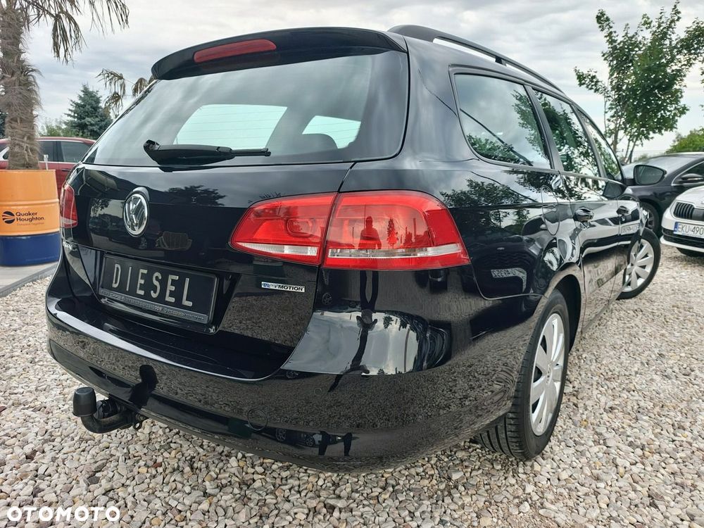 Volkswagen Passat - 22