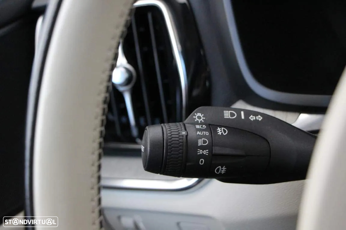 Volvo V60 2.0 D4 Inscription Geartronic - 16