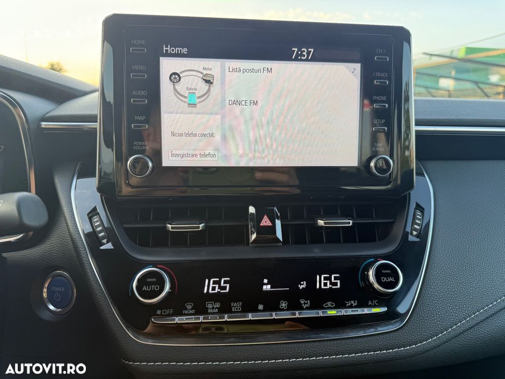 Toyota Corolla 1.8 HSD Exclusive interior Negru - 31