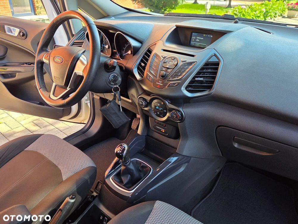 Ford EcoSport 1.0 EcoBoost TREND - 22