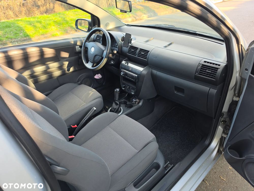 Volkswagen Fox 1.2 Style - 10