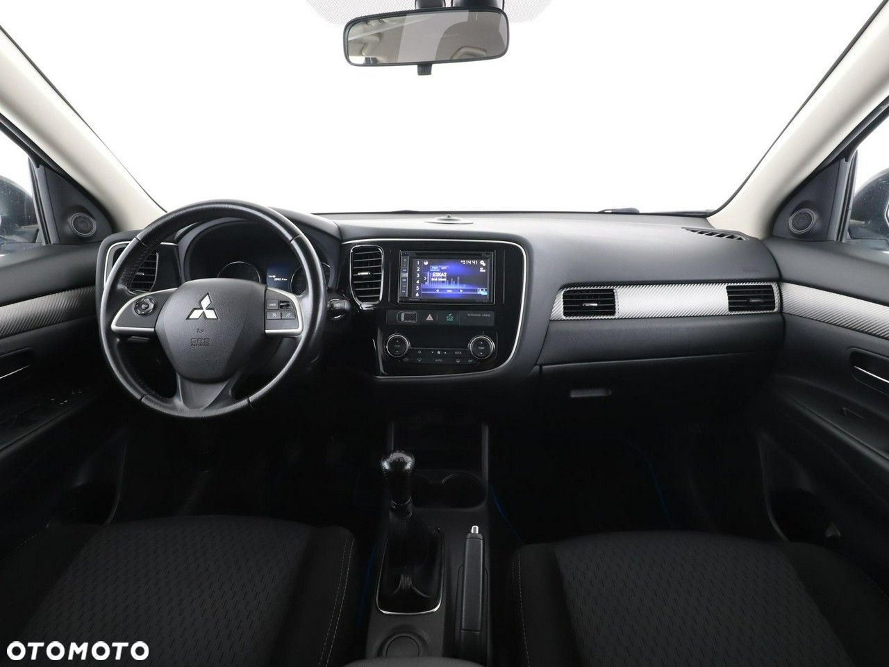 Mitsubishi Outlander - 15