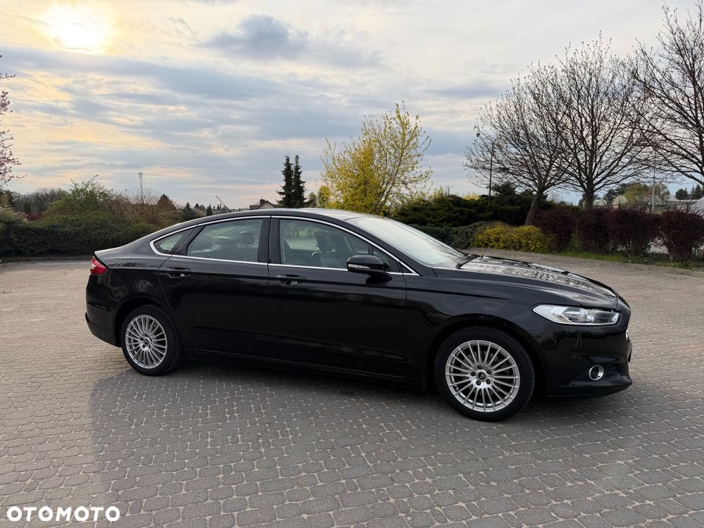 Ford Fusion - 10