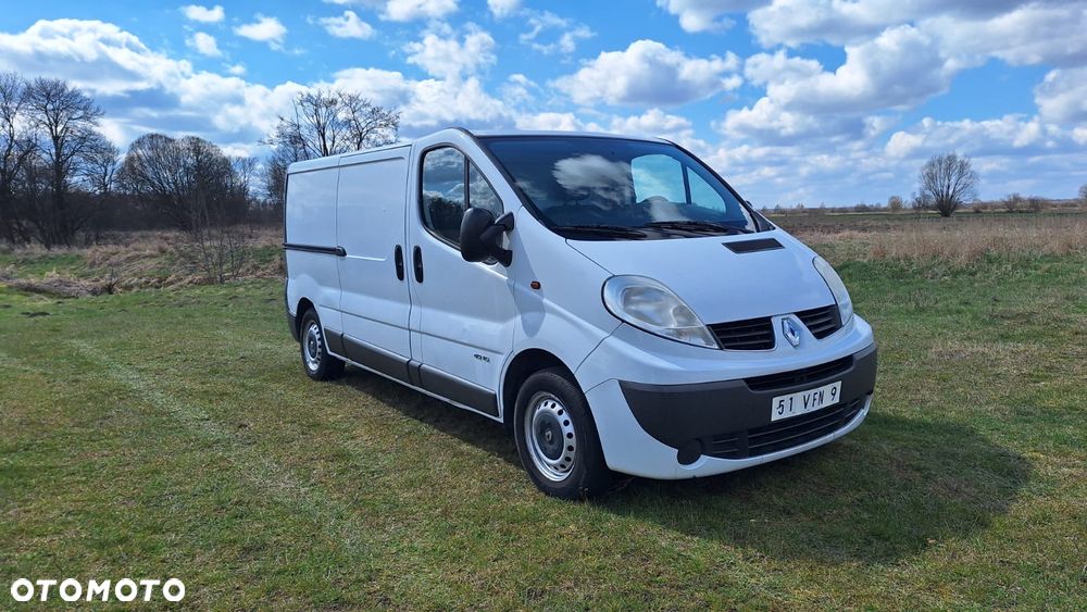 Renault Trafic - 1