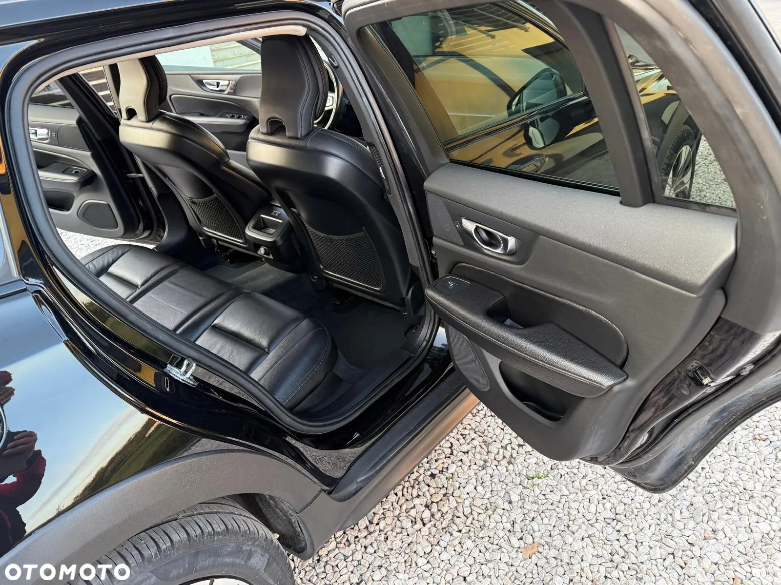 Volvo V60 Cross Country Pro T5 AWD - 17