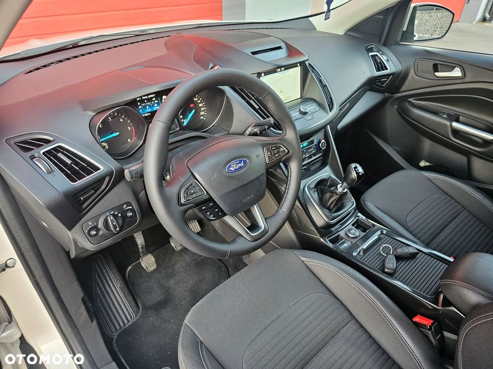 Ford Kuga 2.0 TDCi FWD Titanium - 8