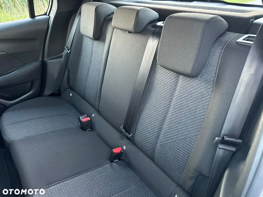 Peugeot 208 Elektromotor 136 E-Style - 16