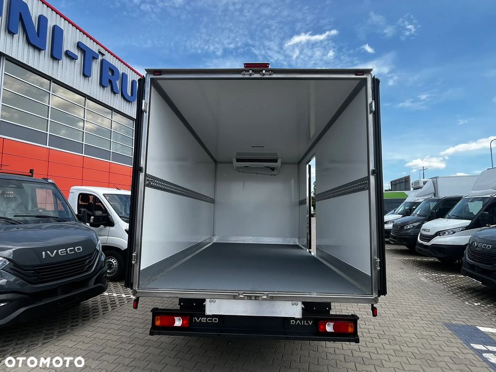 Iveco MEGA WYPRZEDAŻ Ekspozycji AUTOMAT - Daily 50C18HA8Z - 19