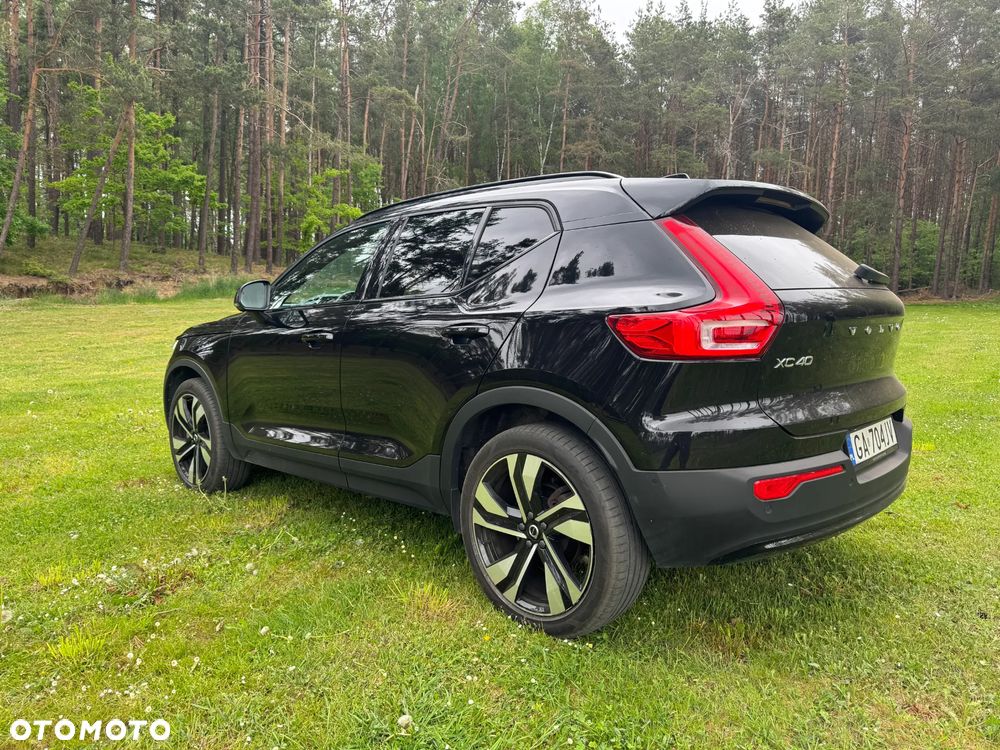 Volvo XC 40 B4 B DKG Ultimate Dark - 11