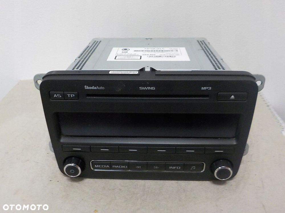 SKODA FABIA II ROOMSTER RADIO FABRYCZNE SWING 5J0035161C - 1