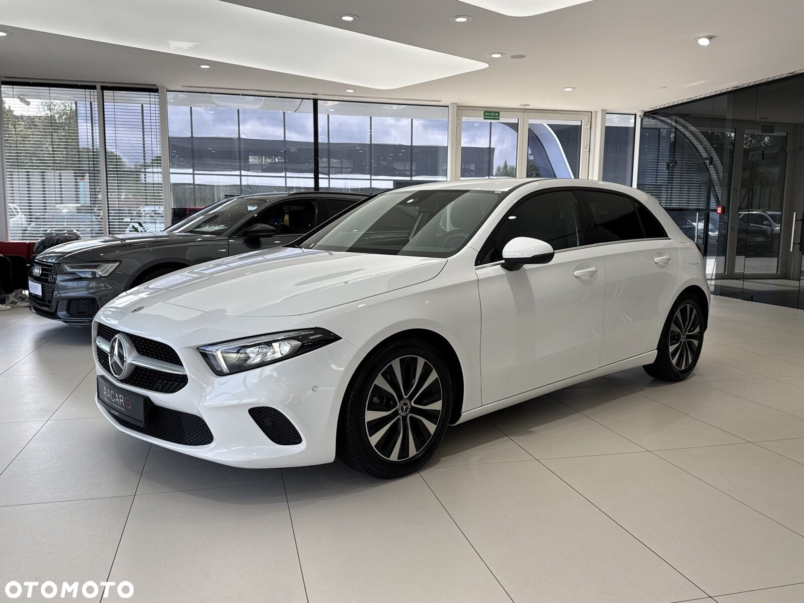 Mercedes-Benz Klasa A 200 Style 7G-DCT - 2