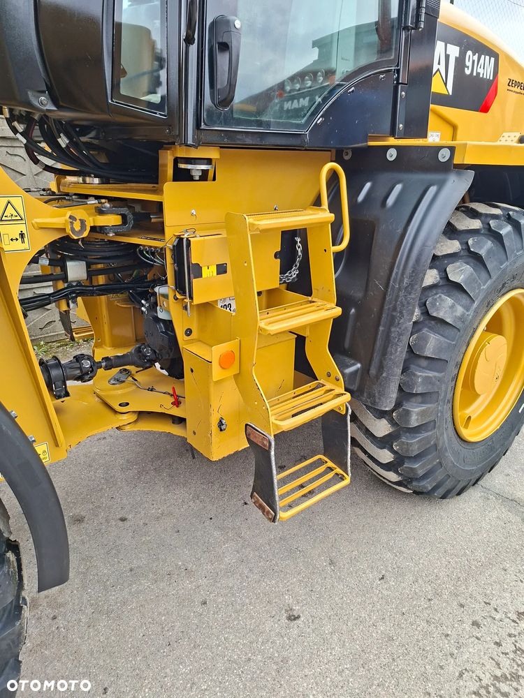 Caterpillar CAT 914 M - 19