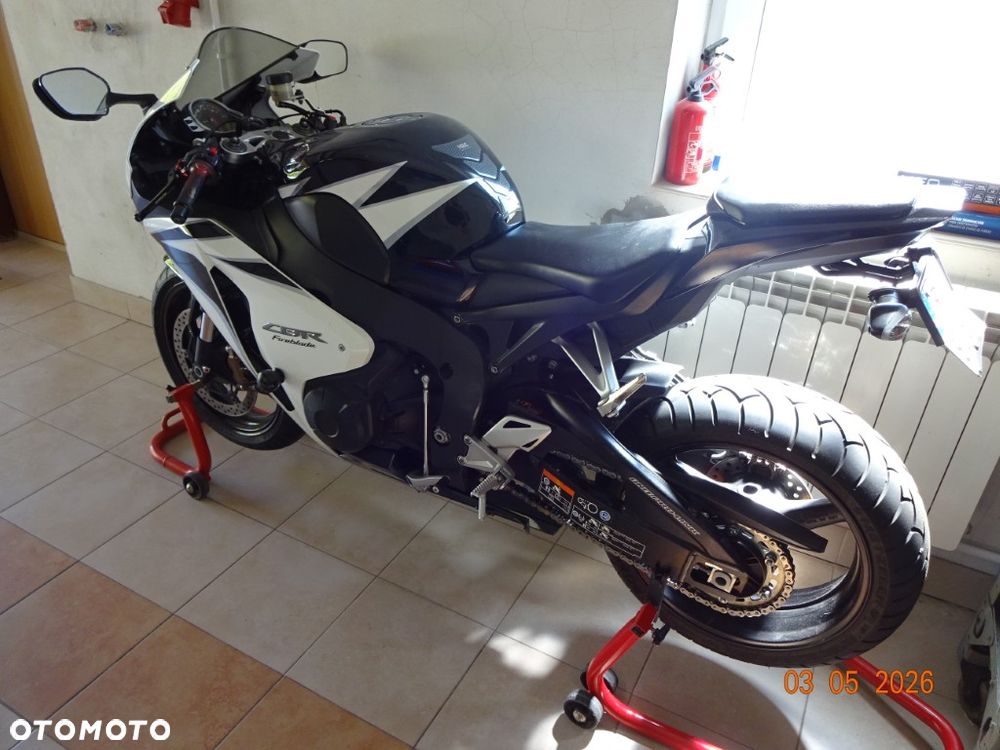 Honda CBR - 4