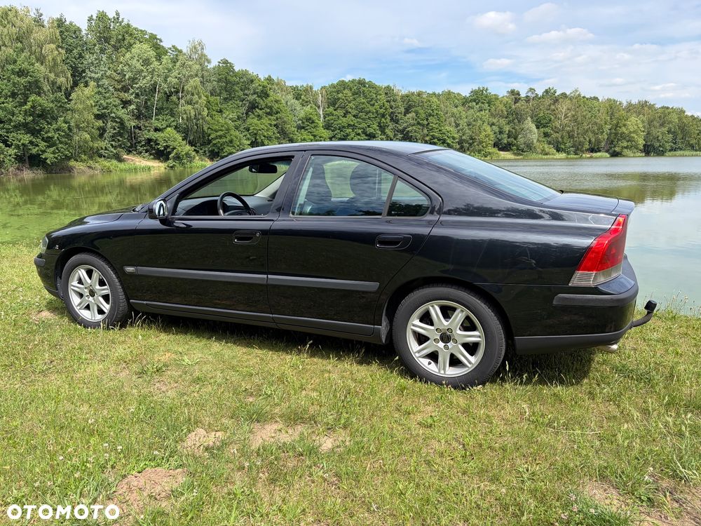 Volvo S60 2.4 Black Edition - 5
