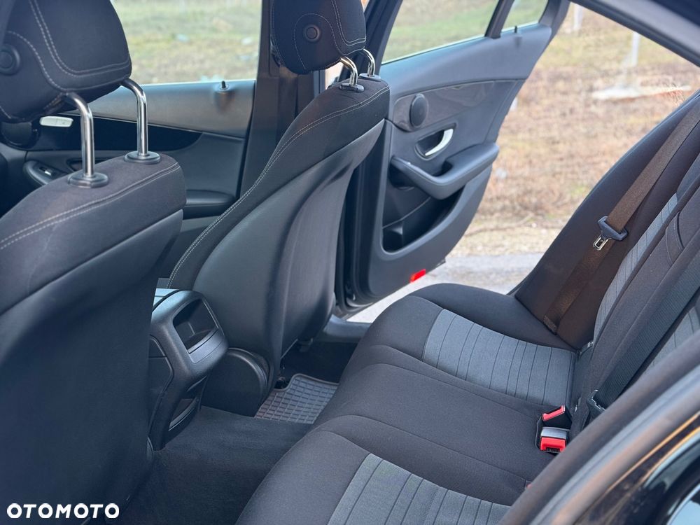 Mercedes-Benz Klasa C 180 7G-TRONIC - 8