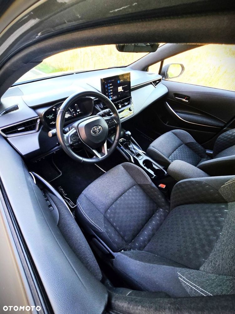Toyota Corolla 1.8 Hybrid Comfort - 15