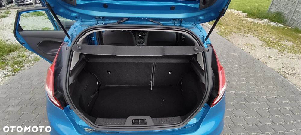 Ford Fiesta 1.25 Ambiente EU5 - 26
