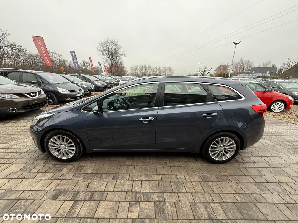 Kia Ceed 1.6 GDI ISG Spirit - 13