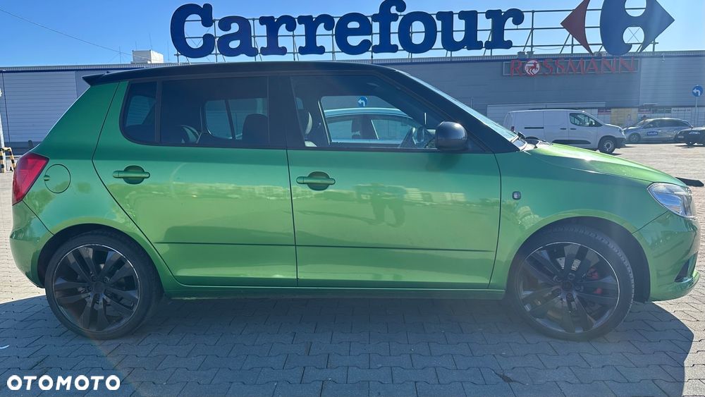 Skoda Fabia 1.4 TSI DSG RS - 5