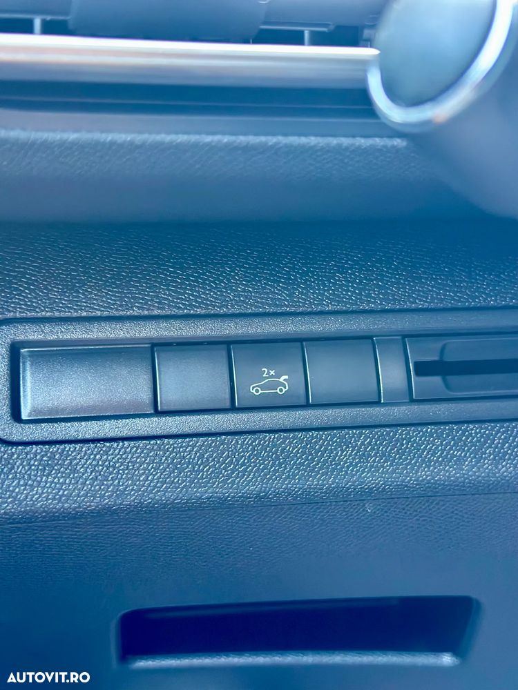 Peugeot 3008 - 23