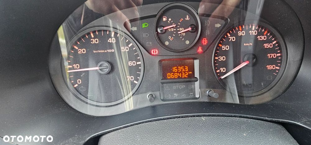 Citroën Berlingo 1.6 BlueHDi Feel - 16