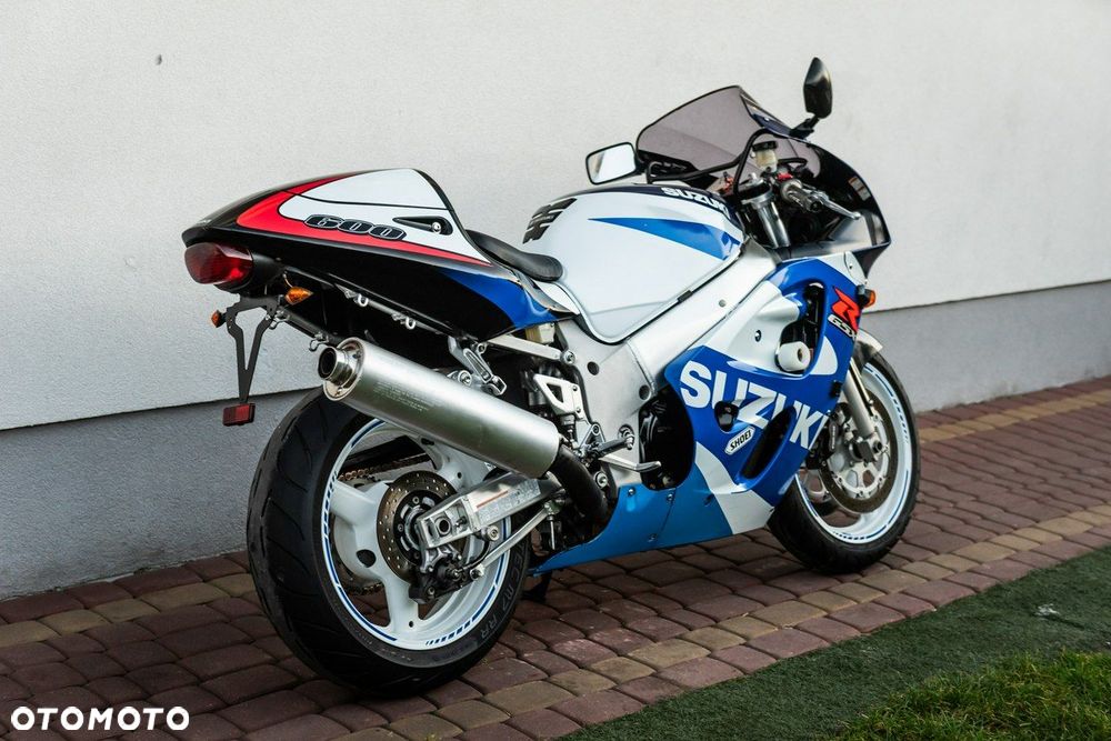 Suzuki GSX-R - 3