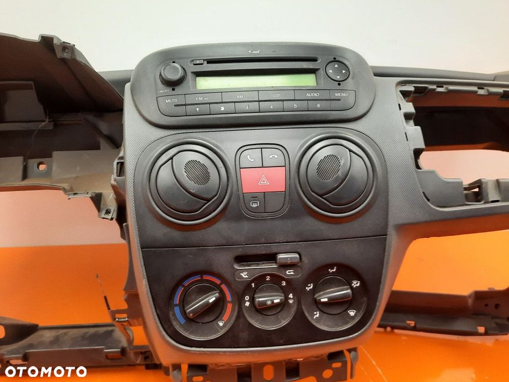 CITROEN NEMO 1.4 HDI 08-15 KOKPIT KONSOLA DESKA ROZDZIELCZA 1353636080 - 4