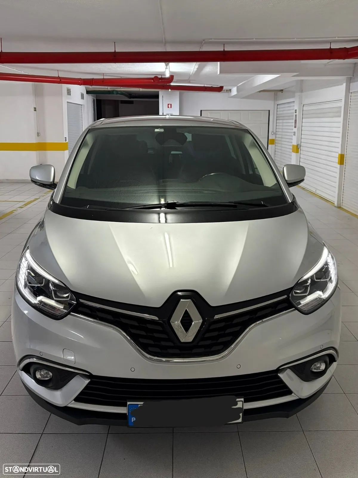 Renault Grand Scénic - 1