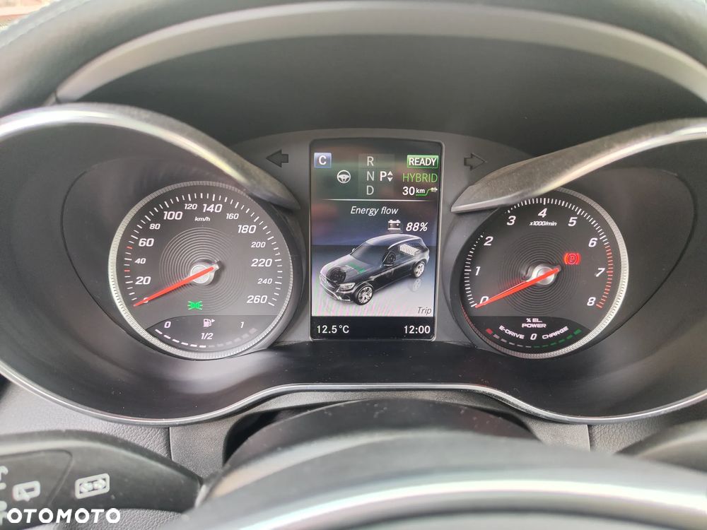 Mercedes-Benz GLC - 20