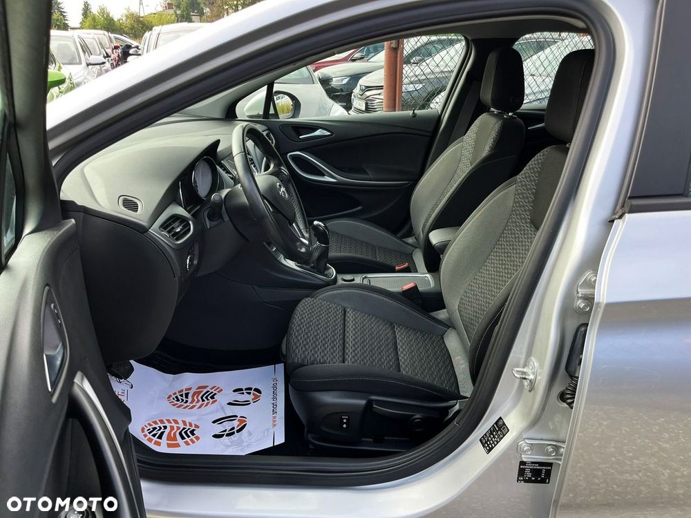 Opel Astra - 30