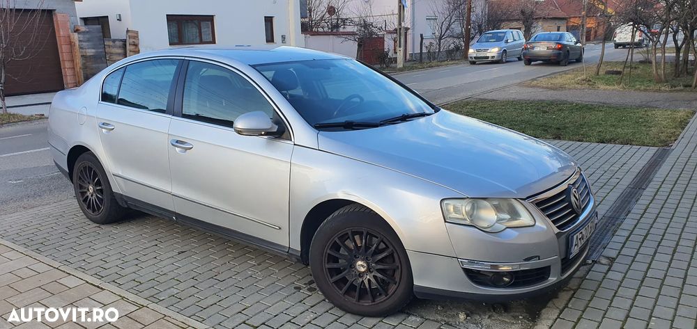 Volkswagen Passat 2.0TDI Comfortline DPF - 13