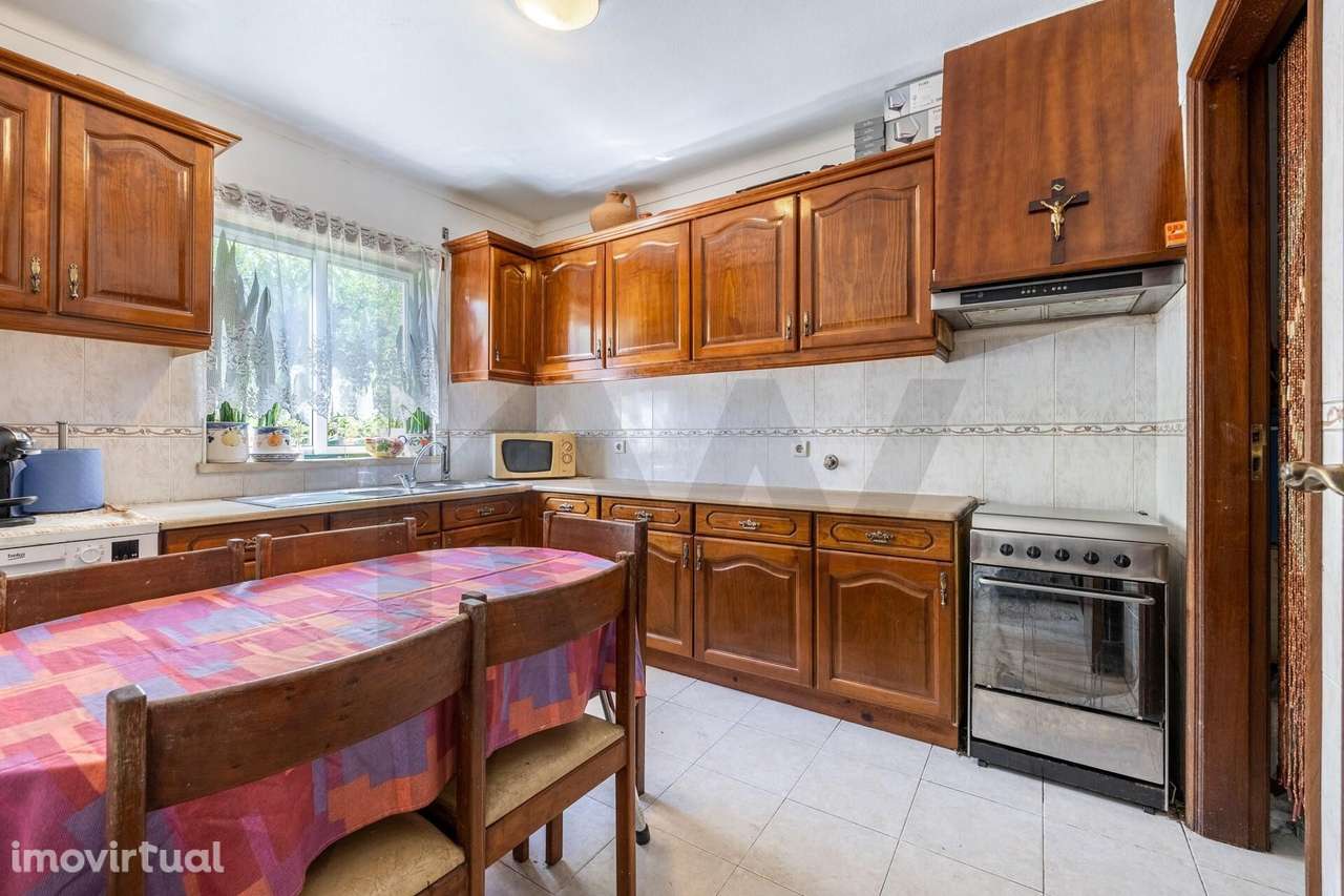 Moradia T3 em banda com terraço | Calvaria de Baixo | Batalha - Grande imagem: 3/27