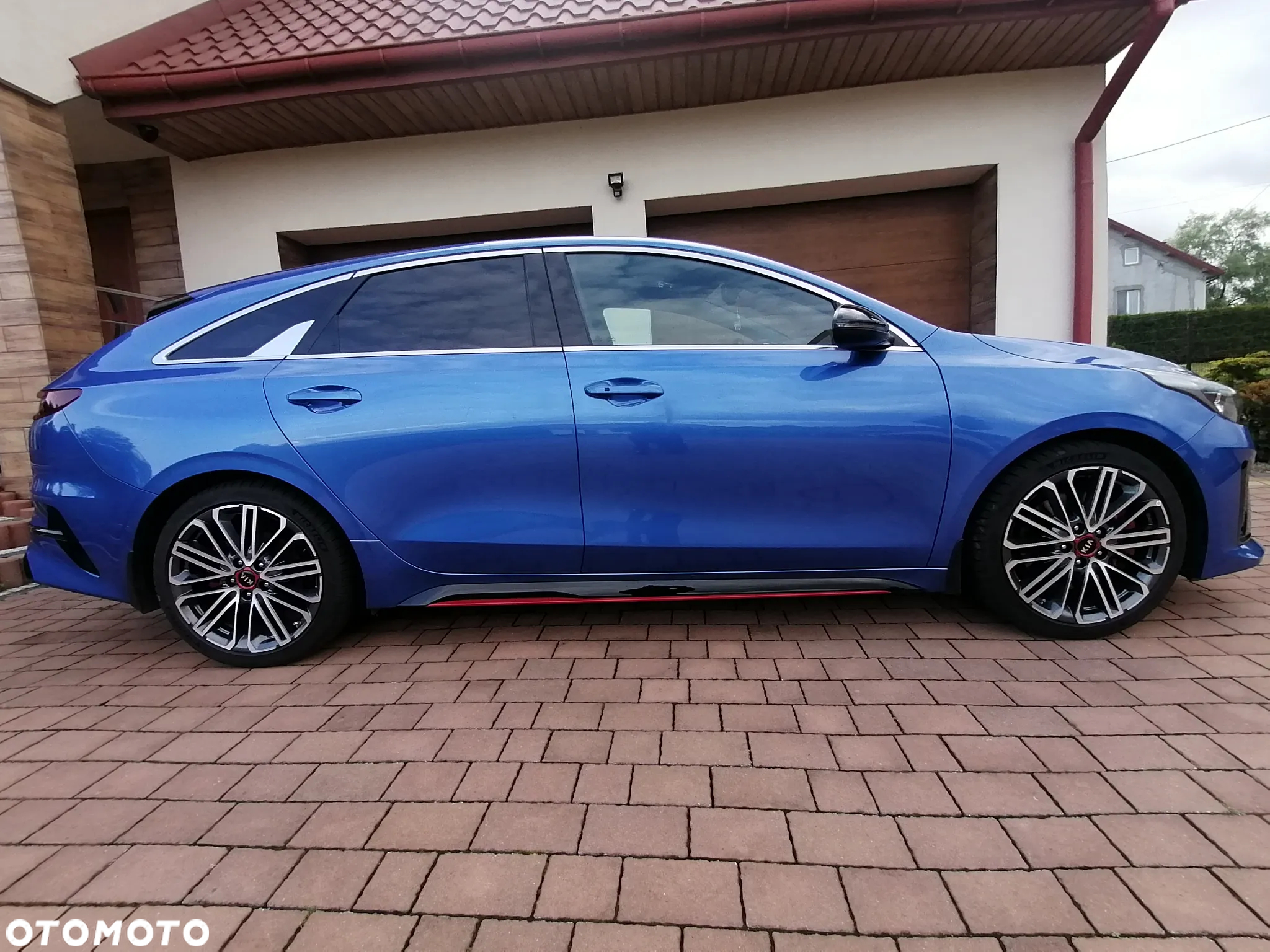 Kia ProCeed 1.6 T-GDI GT DCT - 2