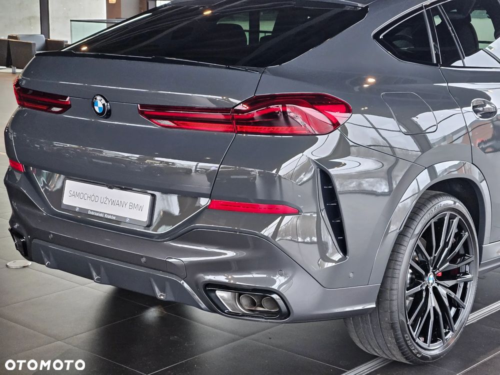 BMW X6 - 14