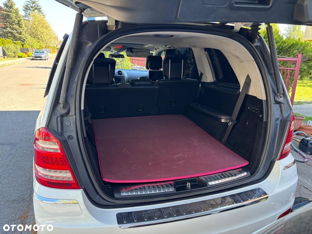 Mercedes-Benz GL 450 - 17