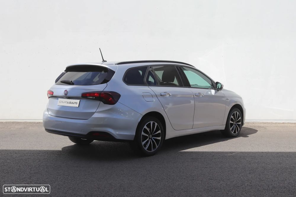 Fiat Tipo Station Wagon 1.3 M-Jet Lounge Tech - 25