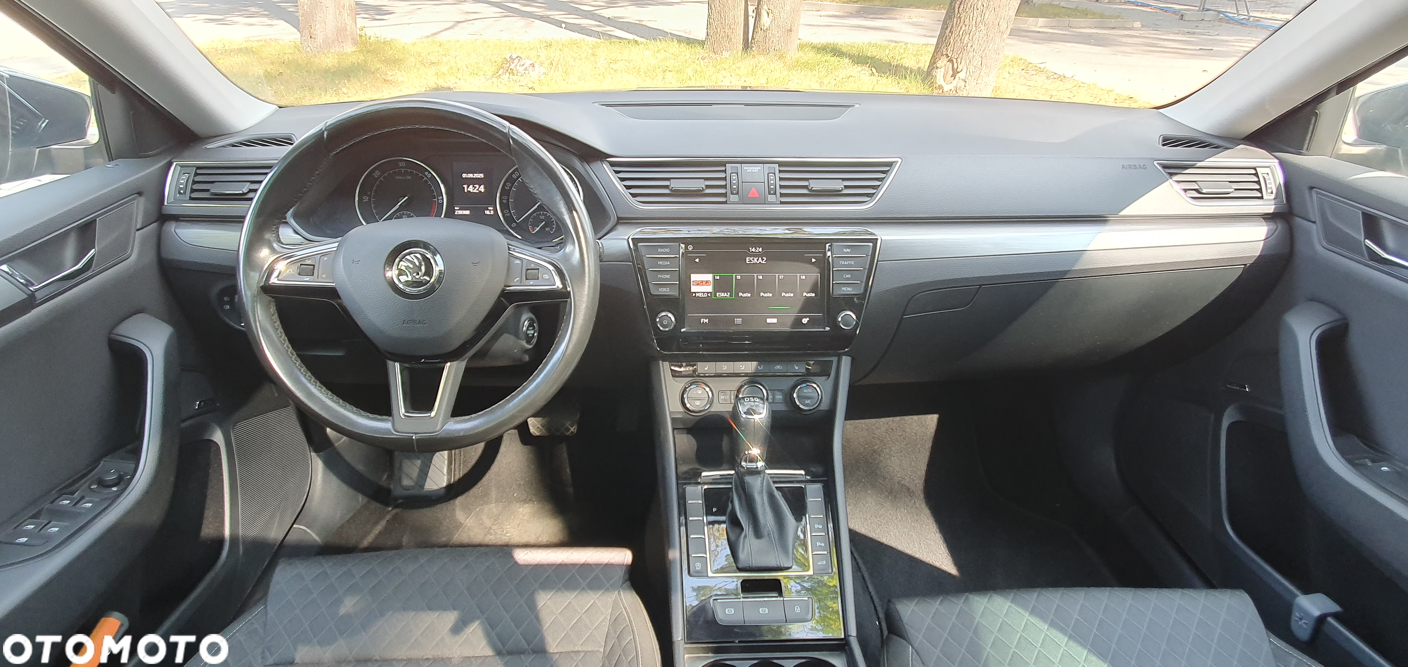 Skoda Superb 1.6 TDI Style DSG - 25