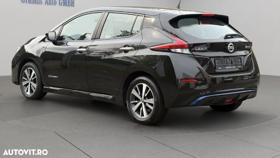 Nissan LEAF 40 kWh Tekna - 5