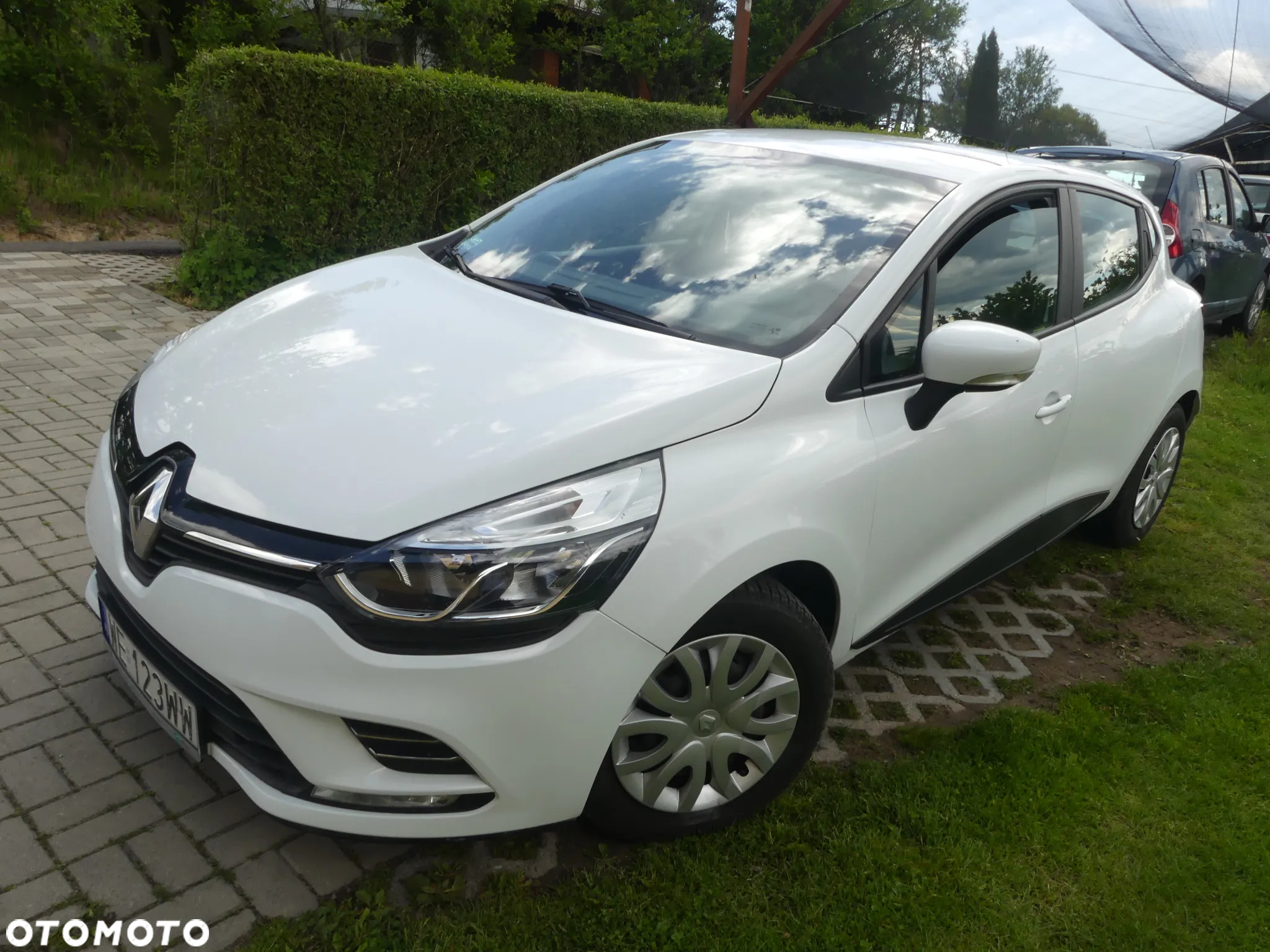 Renault Clio 0.9 Energy TCe Limited - 17