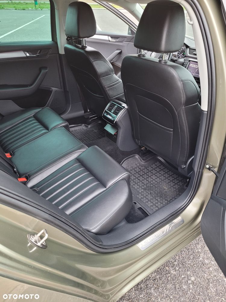 Skoda Superb 2.0 TDI DSG Style - 9