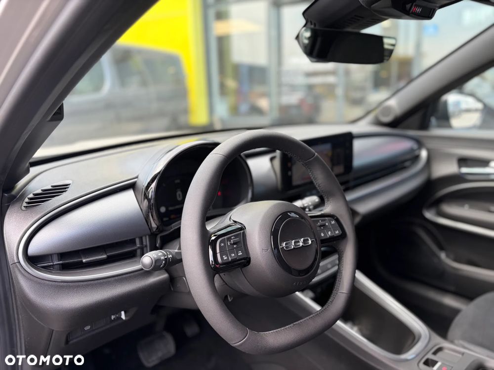 Fiat 600 1.2 Turbo Sport eDCT - 9