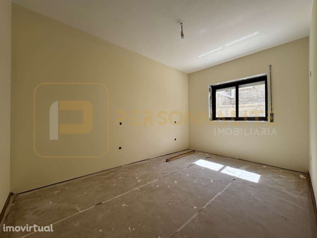 Apt T2 com terraço - Grande imagem: 5/11