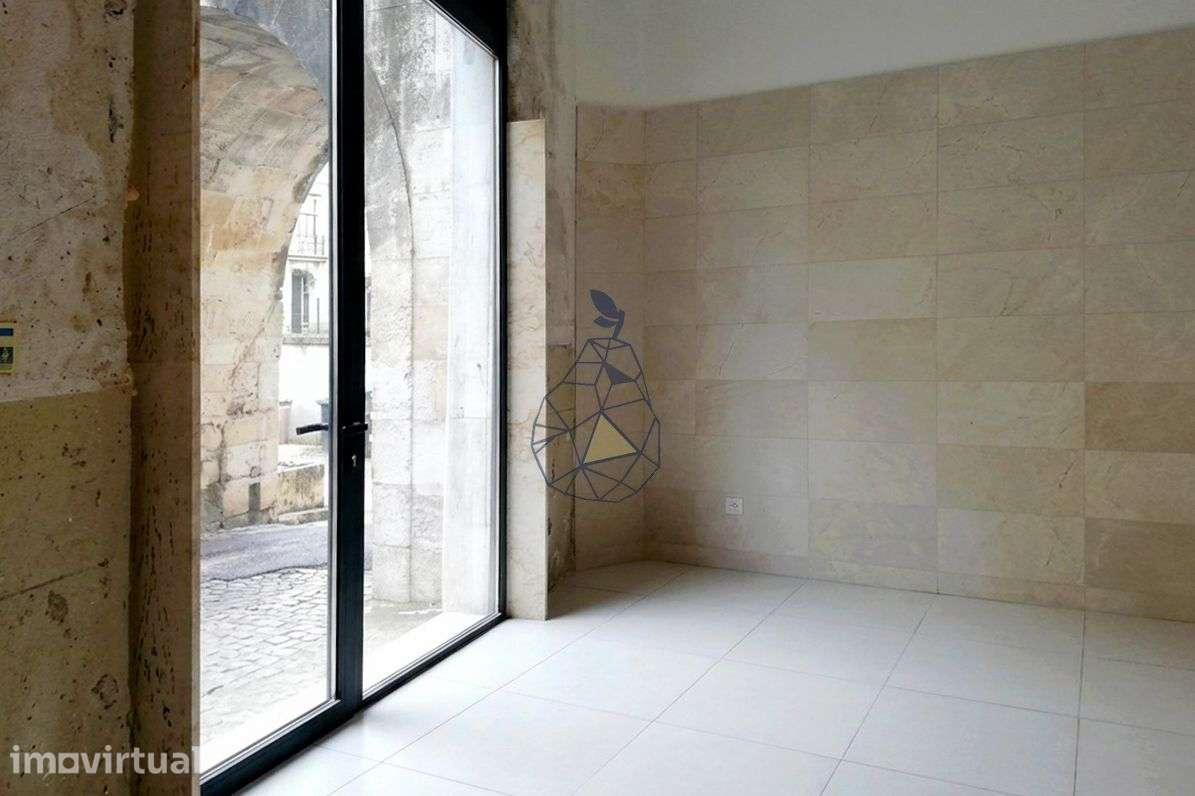 Loja comercial em Santo António, Lisboa - Grande imagem: 3/14