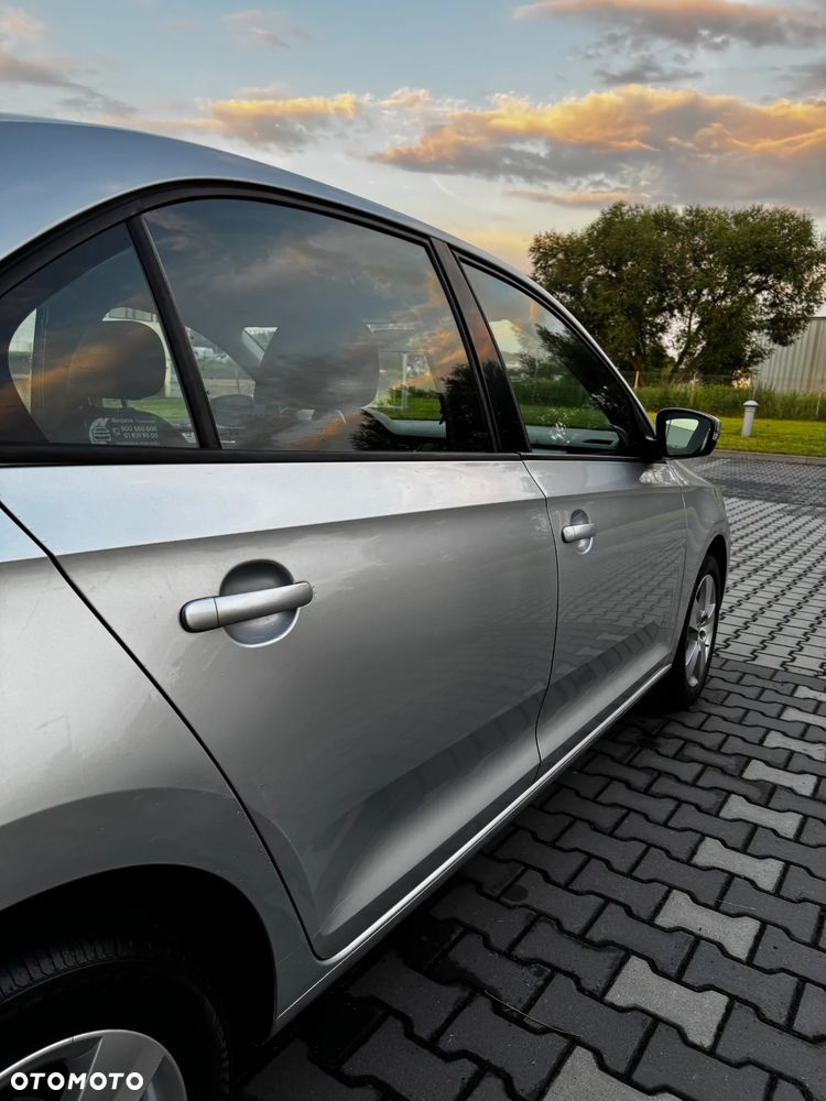 Skoda RAPID 1.0 TSI Ambition - 24