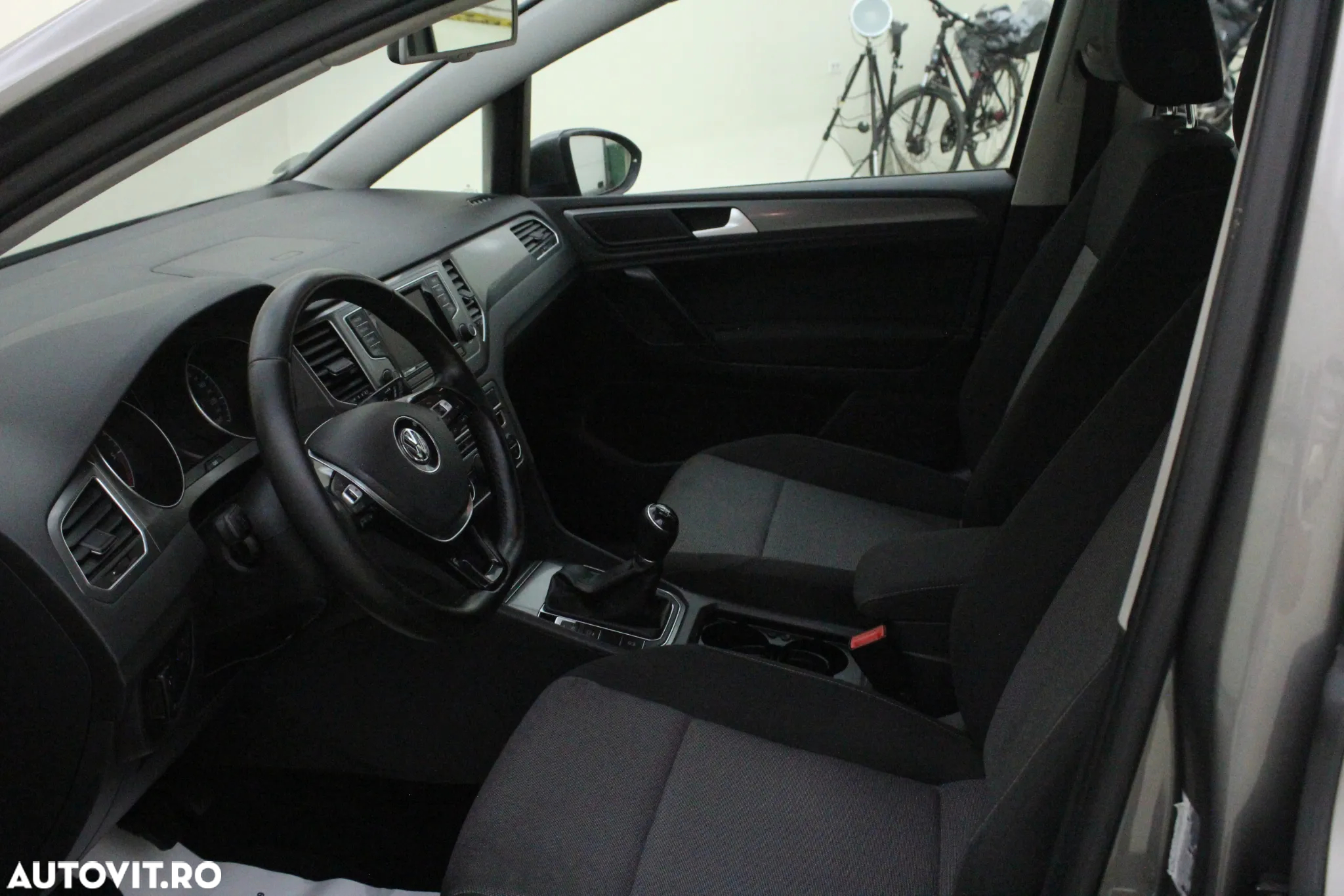 Volkswagen Golf Sportsvan - 12