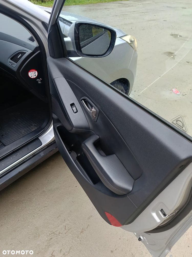 Hyundai ix35 1.6 GDI Premium 2WD - 30