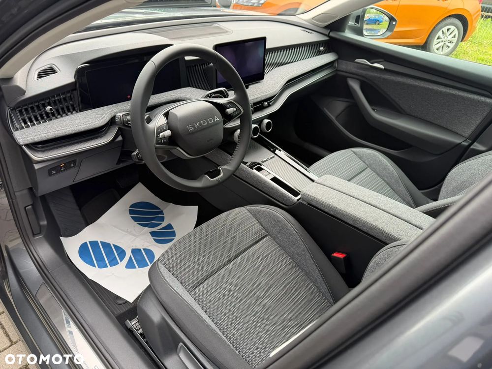 Skoda Superb 1.5 TSI mHEV Edition 130 DSG - 8